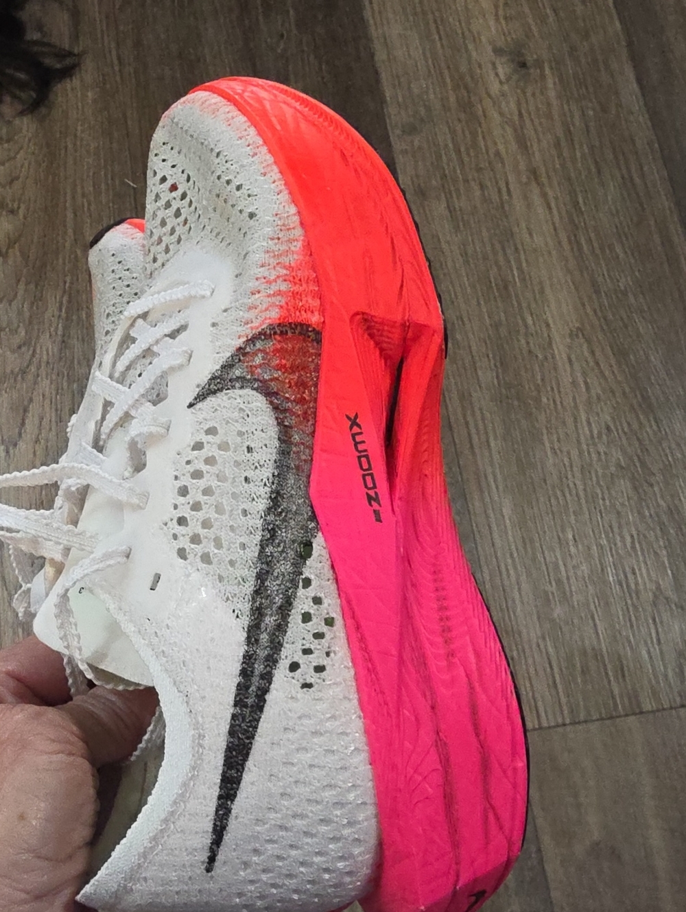 Nike Women's White Flyknit Running Shoes with Neon Pink Gradient Midsole - Picture 4 of 8